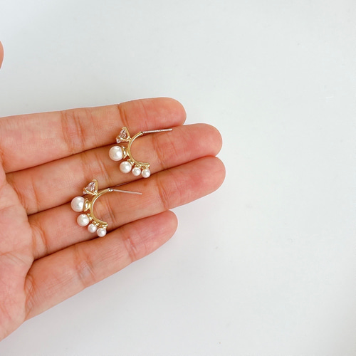 貝パール 三日月【イヤリング/ピアス】/pearl-076 ピアス（スタッド