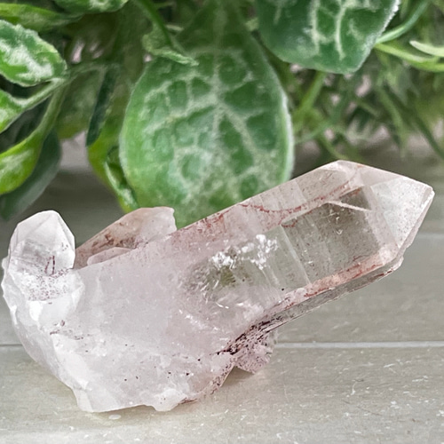 聖地のクリスタル✨ ヒマラヤ マニカラン産 ピンク水晶 原石