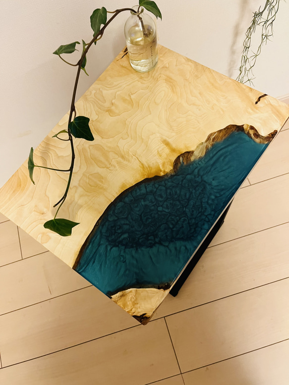 レジンテーブル　ソファテーブル　サイドテーブル　栃 サイドテーブル レジンテーブル ソファテーブル 栃 一枚板