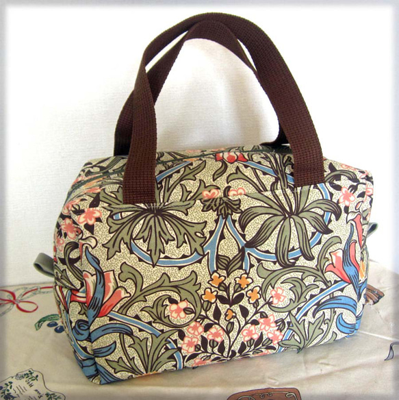 ラスト1点【受注制作】英国 ウィリアムモリス A花柄 ボストンバッグ  