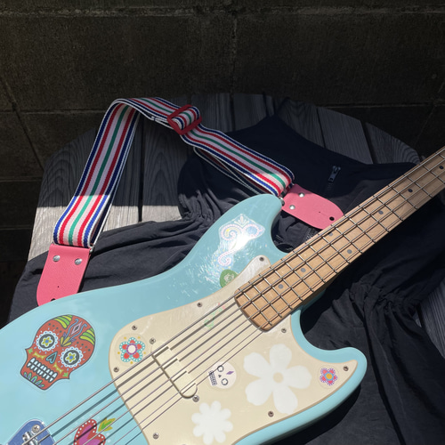 お試し価格】カラフルストライプギターストラップ ピンク 楽器