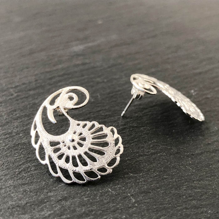 new paisley(s) ピアス(イヤリング) silver【FP277】