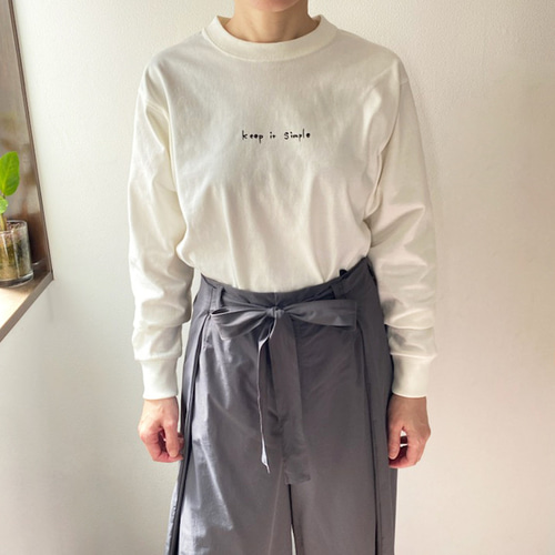 長袖Tシャツ keep it simple ロンT オフホワイト 白 レディース 長袖Tシャツ keep it simple ロンT オフホワイト 白 レディース