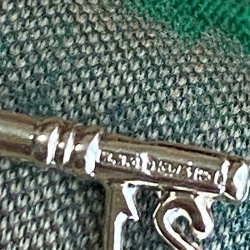 英国 ヴィンテージ 鍵 キーモチーフ 925 シルバー チャーム 銀細工 小ぶり 英国 ヴィンテージ 鍵 キーモチーフ 925 シルバー チャーム 銀
