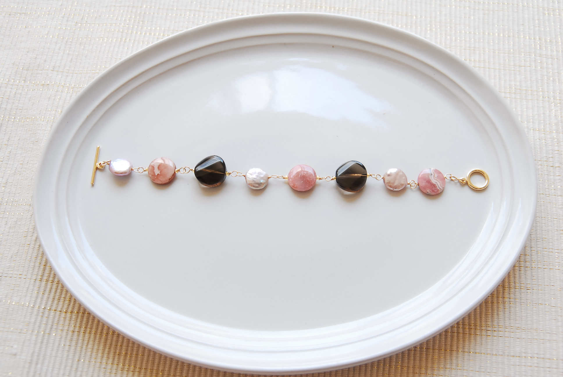 スモーキークォーツとロードクロサイトとパールのブレスレット　１４kgf 4,455円