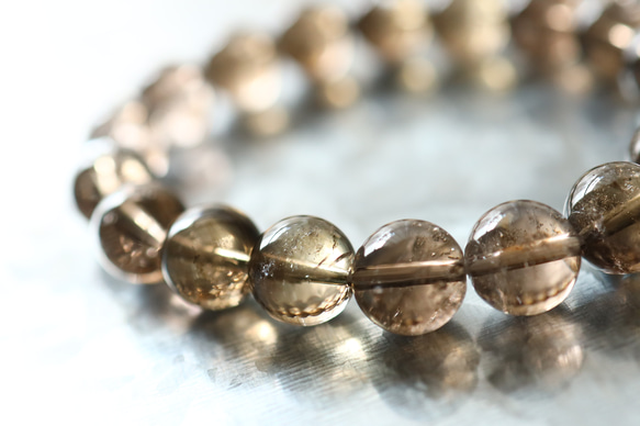 ☆スーパープレミアム☆希望の光☆虹入りスモーキークォーツ：10ミリ