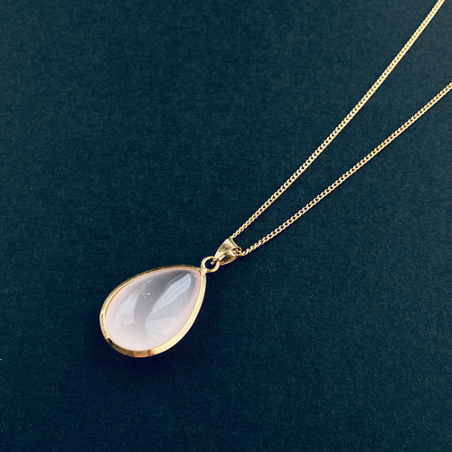 24mm 無垢 ローズクォーツ/紅水晶 K18 K24GP 天然石ネックレス - つゆ