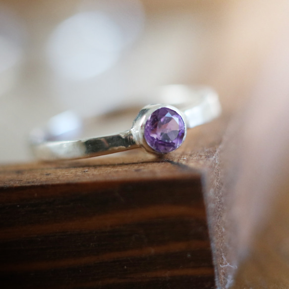（獨一無二，Silver925）紫水晶銀戒指（4mm，尺寸11.5） 第4張的照片