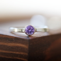 （獨一無二，Silver925）紫水晶銀戒指（4mm，尺寸11.5） 第1張的照片