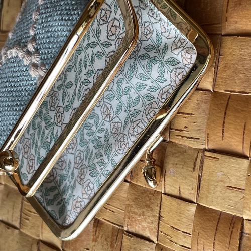 ミナペルホネン 仕切りがま口