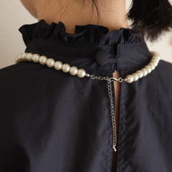 【3天內出貨】畢業典禮、入學典禮都適合！可水洗的海軍藍荷葉上衣和圓裙套裝。 第8張的照片