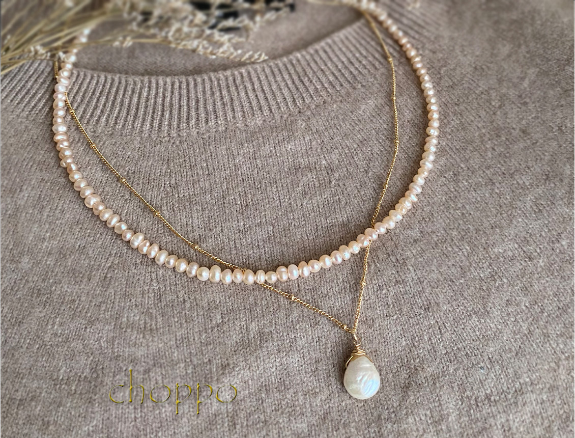 ほんのりオレンジパール＆しずくネックレスの重ね付け2点セット　14㎏f　ベビーパール　入園式　誕生石　淡水パール