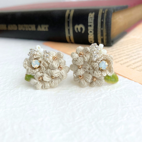 花弁 ピアス – マザーハウス 公式サイト