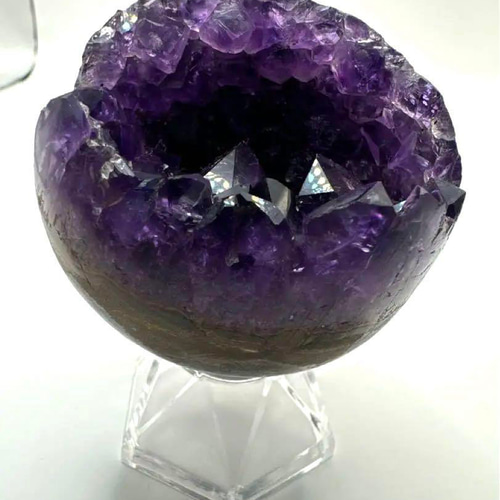 天然石アメジストの笑い口置物スフィアNO.032407