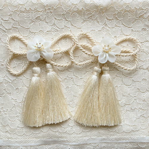 被布飾り タッセル 房飾り シフォン フラワー つまみ細工 七五三 白