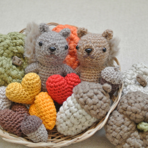 リスあみぐるみ⁑ニューボーンフォト あみぐるみ pomme de pin 通販