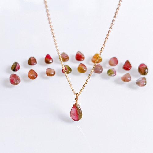 アガット ゴールドトルマリンネックレス【販売証明書付】【廃盤品】 アガット ゴールドトルマリンネックレス【販売証明書付】【廃盤品