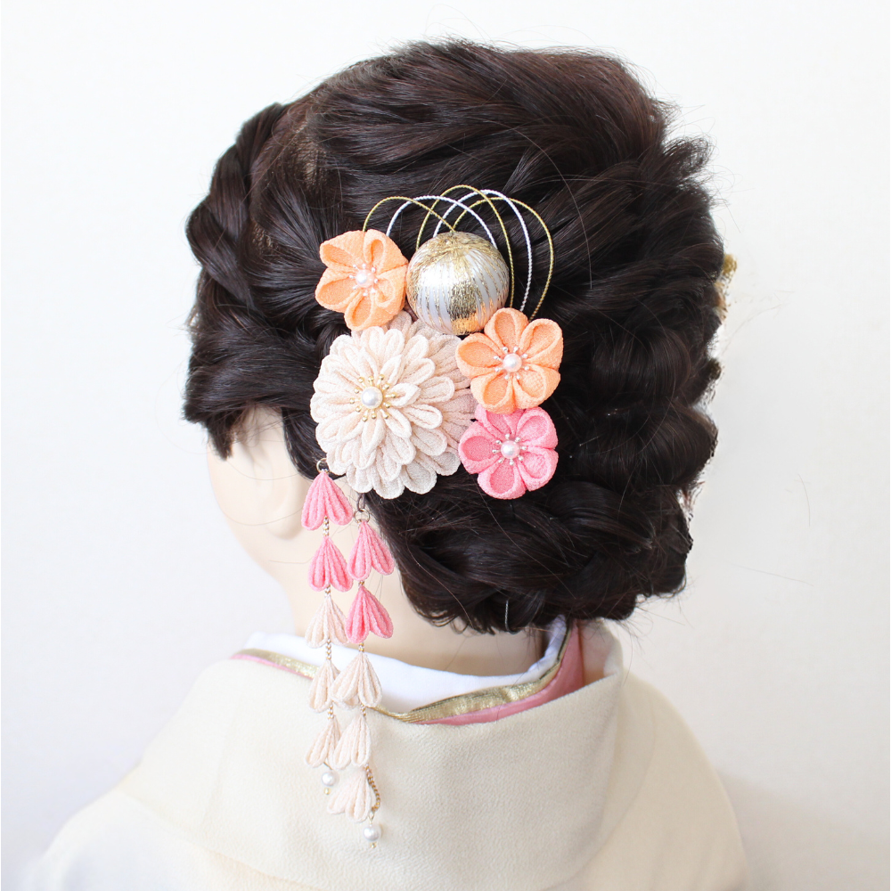 【FC-2401-3】 髪飾り 七五三 成人式 卒業式 乳白色 ピンク 薄あんず色 和装 つまみ細工 浴衣 玉かんざし