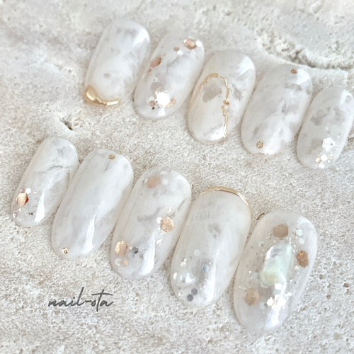 35))ホワイトネイル ネイルチップ フレンチガーリー ホログラム 囲みネイル 35))ホワイトネイル ネイルチップ フレンチガーリー ホログラム