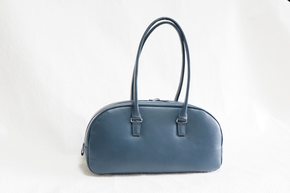 牛革 少し大きめ 横長ボストンバッグ丸型（セミショルダー兼用