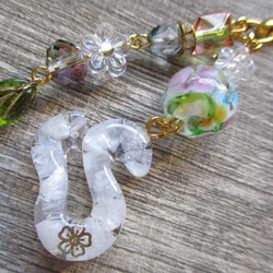 ◇3802再販6【受注制作】ムーンストーンの白へび・他の干支 とんぼ玉