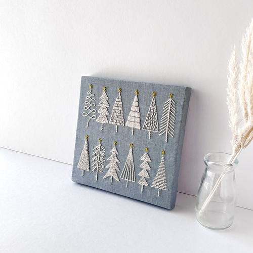 ホワイトツリー 刺繍ファブリックパネル 15cm /クリスマス 木の