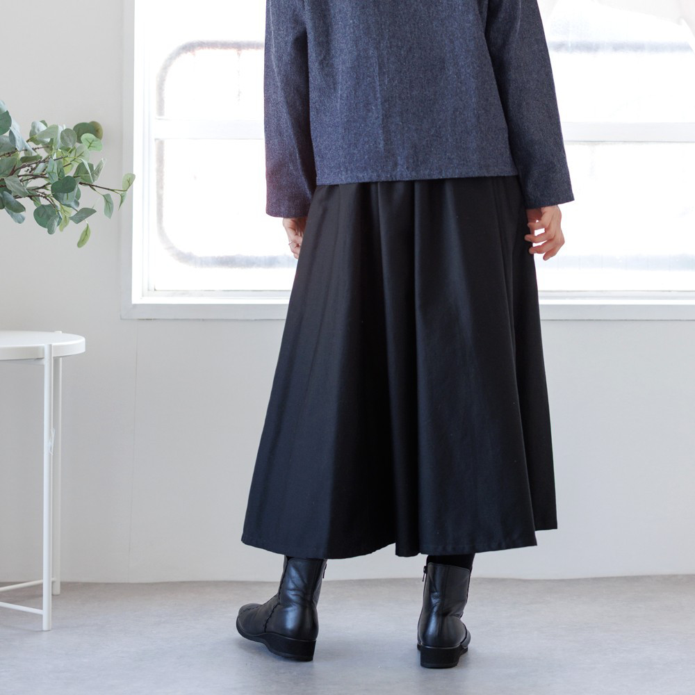 美・大人シルエット6枚はぎ・フレアースカート/黒