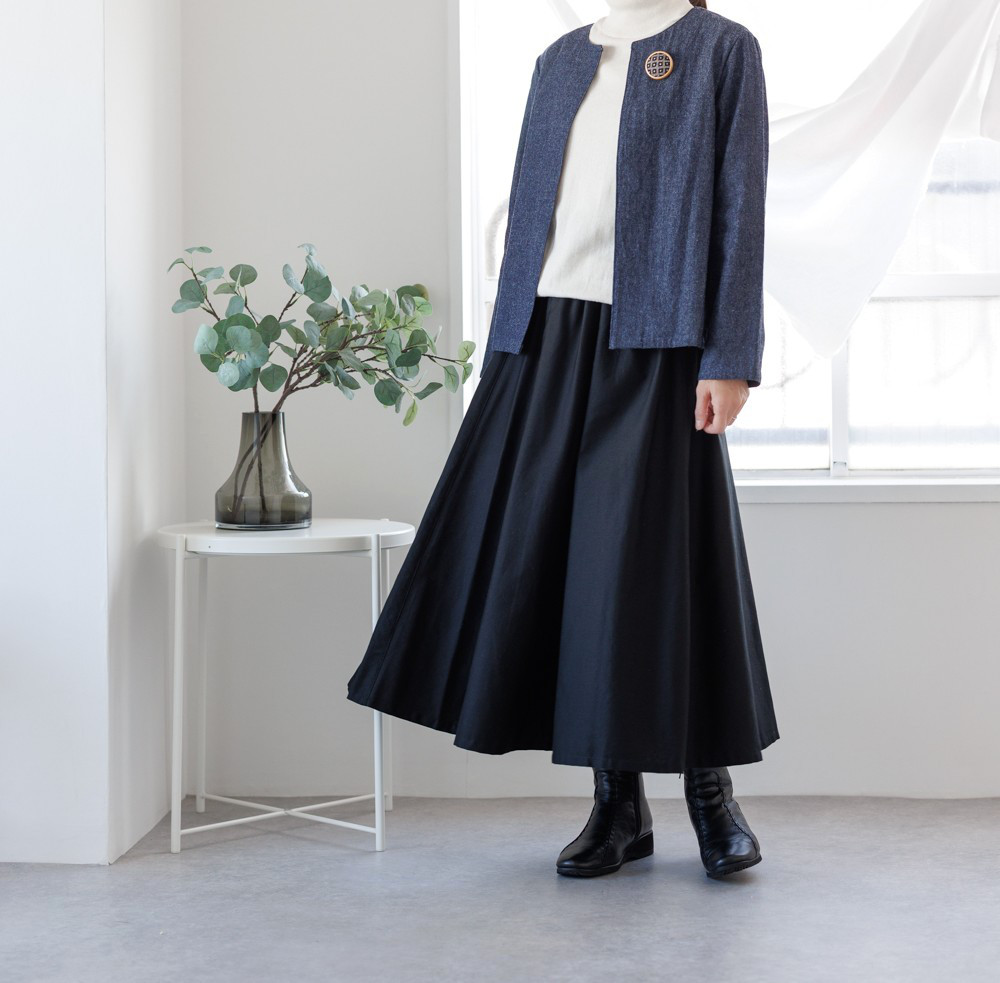 美・大人シルエット6枚はぎ・フレアースカート/黒