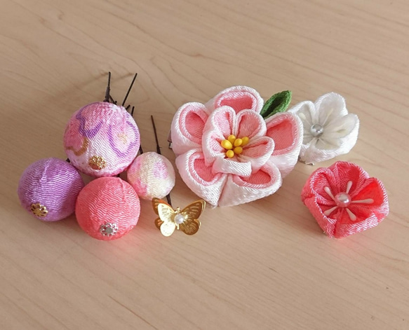 《再販》つまみ細工   ♡まんまる和玉とふっくらお花の髪飾り　七五三・十三詣り・ひな祭り・浴衣・ウェディング 3枚目の画像