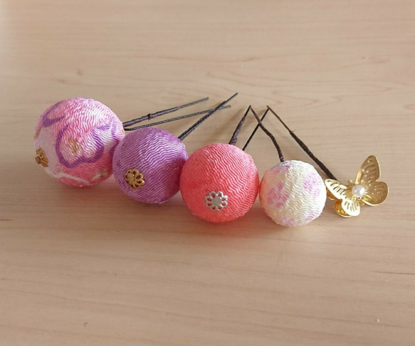 《再販》つまみ細工   ♡まんまる和玉とふっくらお花の髪飾り　七五三・十三詣り・ひな祭り・浴衣・ウェディング 9枚目の画像