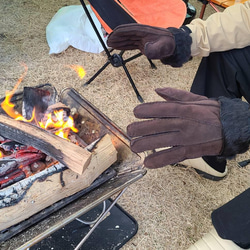 ロゴ入り　手袋 ムートン レザー ボア キャンプ 防寒 かっこいい たき火  焚火  アウトドア グランピング　BBQ 6枚目の画像