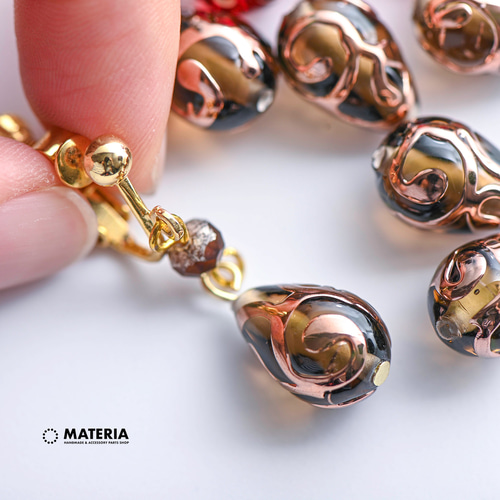 チェコハンドメイドビーズ ドロップ スモークトパーズ 1個or2個 チェコ  