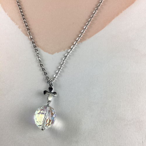 スワロフスキーロングネックレスパールとクリスタルミラーボール