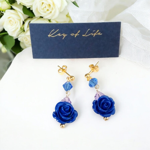 Key of Life▶︎上品 青い薔薇 ゆれる ピアス/イヤリング 金属