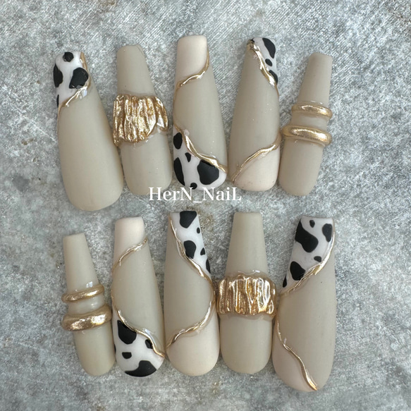 QUEENS HENNA ナチュラル 4袋セット 新品・未開封】クイーンズヘナ ナチュラル4袋 ヘナ エヌ