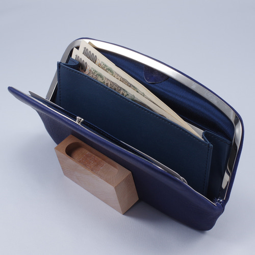 手触りが心地よい-鹿革天溝がま口長財布#ネイビー 長財布 MAKERS-KP