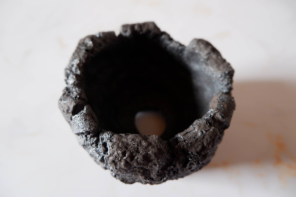 3号富士砂黒溶岩鉢601　塊根植物　多肉植物　盆栽　植木鉢　作家鉢　鉢皿　沖縄 4枚目の画像