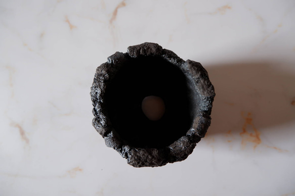 3号富士砂黒溶岩鉢601　塊根植物　多肉植物　盆栽　植木鉢　作家鉢　鉢皿　沖縄 5枚目の画像