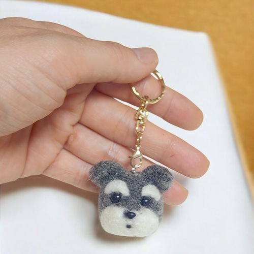 羊毛フェルト犬 樹脂粘土 ゆず クリーム トイプードル マルプー