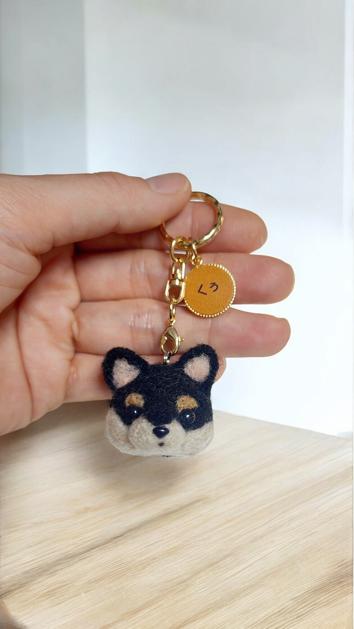 柴犬　羊毛　羊毛フェルト　ハンドメイド　黒柴　キーホルダー