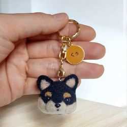 羊毛フェルト 黒柴キーホルダー ハンドメイド 犬雑貨 即納 名前入り