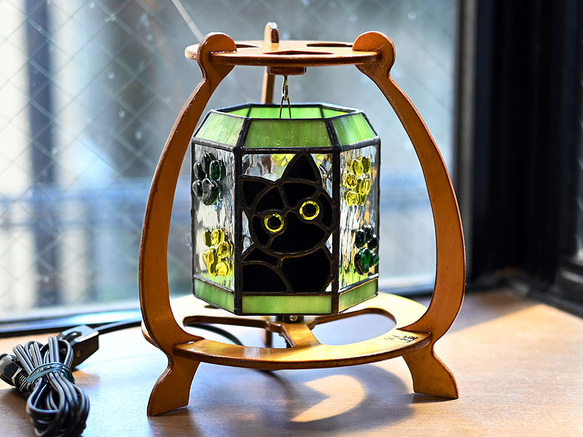 楽天市場】かわいい 猫 の ステンドグラス ランプ☆フジ