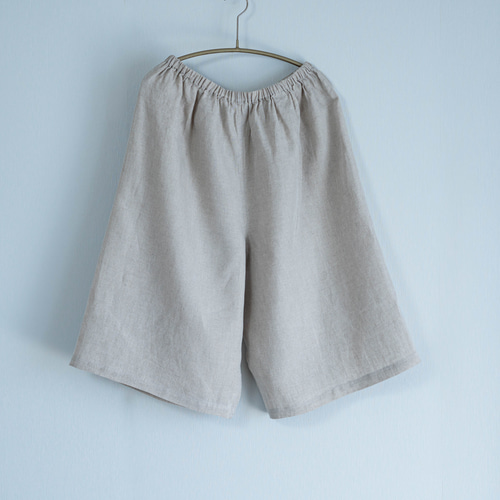 ラグジュアリーな着心地に気分が上がるリネンのペチパンツ