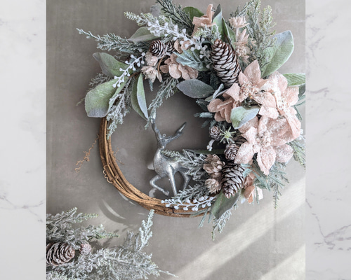 早割クリスマス2025】毎年飾れるポインセチアのクリスマスリース38cm