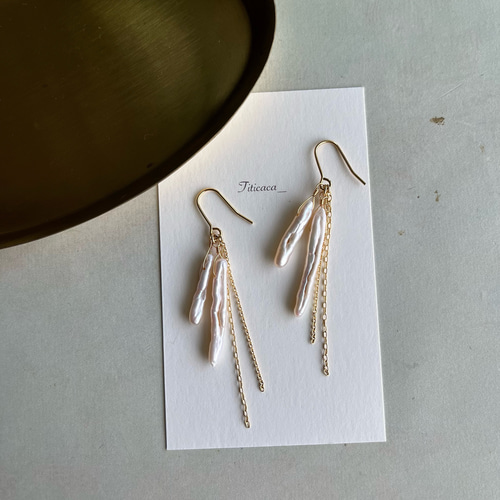 スティック状淡水パールと2連チェーン【チャーム】【ピアス  