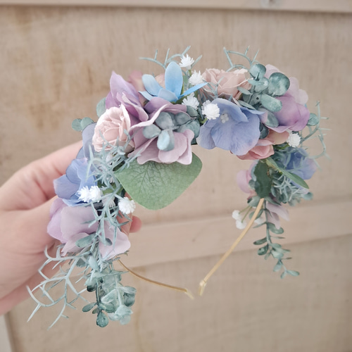 お花のカチューシャ✨️花冠 バックカチューシャ ヘア お花のカチューシャ✨️花冠 バックカチューシャ ヘア