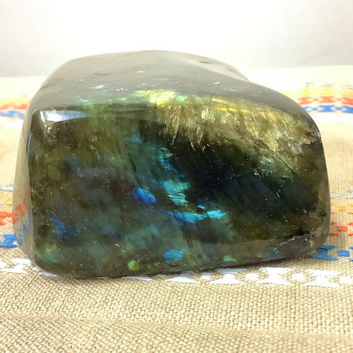 前世の記憶、魂の学び】大サイズ！天然石 ラブラドライト 原石置き物