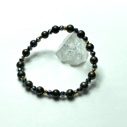 ◇鋼星の守護〜無機質デザインブレスレット】火山のように前進する力を