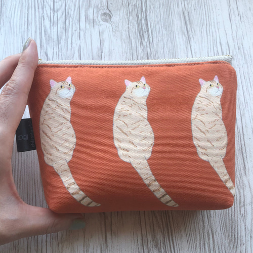 TIMIDE ネコ　ポーチ　猫　　ハンドメイド　がま口　チャトラ TIMIDE ネコ ポーチ 猫 ハンドメイド がま口 チャトラ （三毛猫