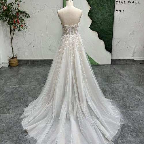 ウェディングドレスお見積り お買い得！お花飾り 短いトレーン ファスナー サイズオーダー可能 袖